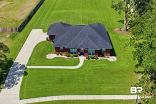 9951 Gaineswood Blvd, Fairhope, AL 36532 - Photo 2