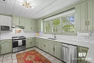 268 Carnation St, Mobile, AL 36609 - Photo 10