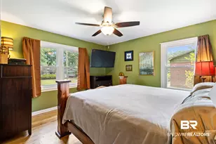 5609 Diane Dr, Mobile, AL 36618 - Photo 2