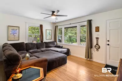 5609 Diane Drive, Mobile, AL 36618 - Photo 6