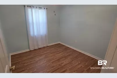 118 W Spruce Avenue, Foley, AL 36535 - Photo 18