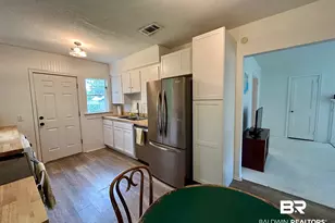 400 E Orange Ave, Foley, AL 36535 - Photo 8