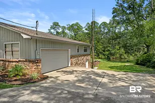 10088 Coleman Ln, Elberta, AL 36530 - Photo 2