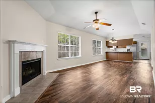 8525 Desert Oak Ct, Mobile, AL 36695 - Photo 2