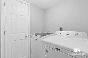 4017 Cottage Hill Rd, Mobile, AL 36609 - Photo 12