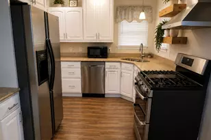 313 Beall Ln, Daphne, AL 36526 - Photo 10