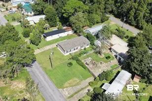 1336 Ridgewood Dr, Lillian, AL 36549 - Photo 28