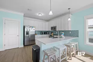 545 Harbor Light Cir, Gulf Shores, AL 36542 - Photo 2