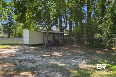1001 E 9th St, Bay Minette, AL 36507 - Photo 8