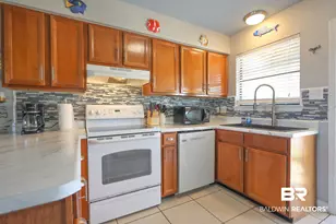 728 W Beach Blvd, Gulf Shores, AL 36542 - Photo 14