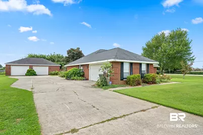 582 Park Avenue, Foley, AL 36535 - Photo 2