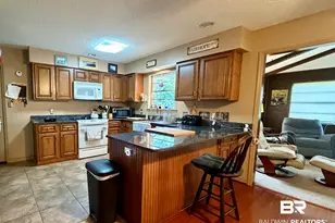 118 Paddock Dr, Fairhope, AL 36532 - Photo 2