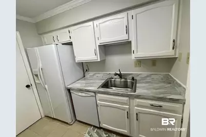 6040 Grelot Road #APT 110, Mobile, AL 36609 - Photo 10