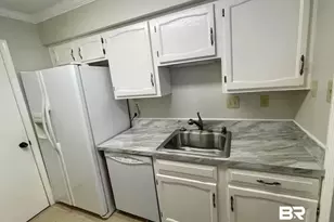6040 Grelot Rd, Mobile, AL 36609 - Photo 10