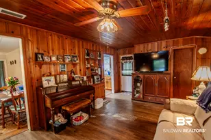 4001 Bourgeois Dr, Mobile, AL 36609 - Photo 4