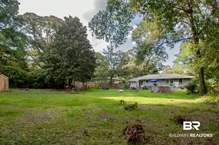 4001 Bourgeois Dr, Mobile, AL 36609 - Photo 20