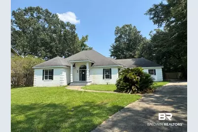 826 W Artillery Range, Spanish Fort, AL 36527 - Photo 2