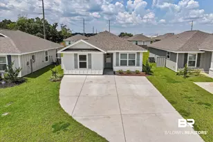 1112 S Bay St, Foley, AL 36535 - Photo 1