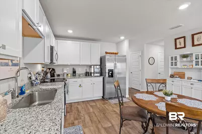 1112 S Bay Street, Foley, AL 36535 - Photo 6