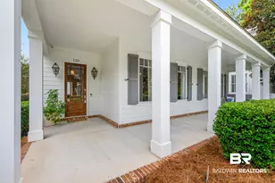129 Savannah Square, Fairhope, AL 36532 - Photo 2