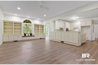 100 Worchester Drive, Daphne, AL 36526 - Photo 8