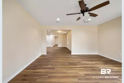 228 W 16th St, Bay Minette, AL 36507 - Photo 10