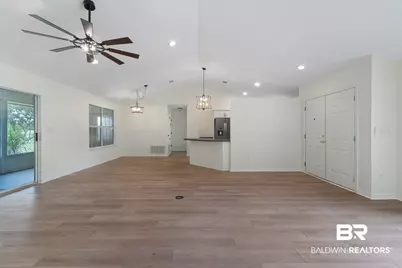 5007 Shoshone Drive, Pensacola, FL 32507 - Photo 10