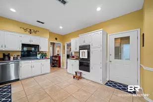 2102 Victoria Dr, Daphne, AL 36526 - Photo 18