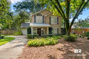 2102 Victoria Dr, Daphne, AL 36526 - Photo 2