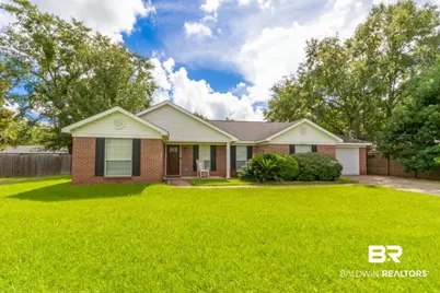 1611 S Bay Street, Foley, AL 36535 - Photo 1
