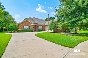 314 St Charles Ct, Fairhope, AL 36532 - Photo 2