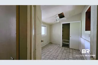 210 N Beech Street, Foley, AL 36535 - Photo 14