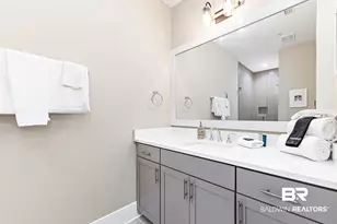 951 W Lagoon Ave, Gulf Shores, AL 36542 - Photo 20