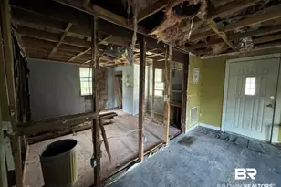 306 NE 1st St, Summerdale, AL 36580 - Photo 14