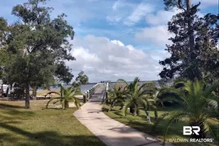 535 Buena Vista Dr, Lillian, AL 36549 - Photo 14