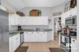 1225 Sloane Cove, Foley, AL 36535 - Photo 8