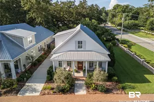 28 Bay Pointe Ct, Fairhope, AL 36532 - Photo 2
