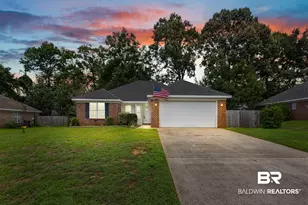 7635 Elizabeth Dr, Daphne, AL 36526 - Photo 2