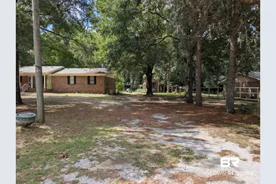 6350 Sherry Dr, Mobile, AL 36618 - Photo 2