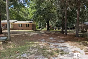6350 Sherry Dr, Mobile, AL 36618 - Photo 2