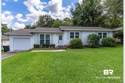 602 Gayfer Avenue, Fairhope, AL 36532 - Photo 1
