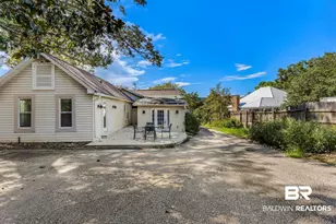 217 S Mobile St, Fairhope, AL 36532 - Photo 4