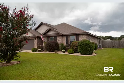 723 Whittington Avenue, Fairhope, AL 36532 - Photo 2