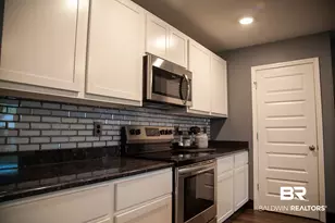 723 Whittington Ave, Fairhope, AL 36532 - Photo 6
