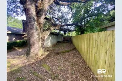 511 N Day Avenue, Bay Minette, AL 36507 - Photo 4