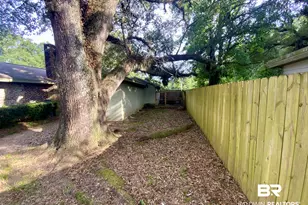 511 N Day Ave, Bay Minette, AL 36507 - Photo 4