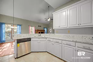 102 Bell Cir, Daphne, AL 36526 - Photo 4