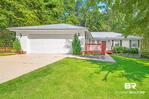 102 Kingswood Dr, Daphne, AL 36526 - Photo 2