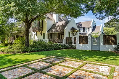 105 Fels Avenue, Fairhope, AL 36532 - Photo 2