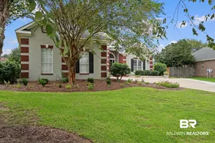 19150 Fairfax Dr, Fairhope, AL 36532 - Photo 1